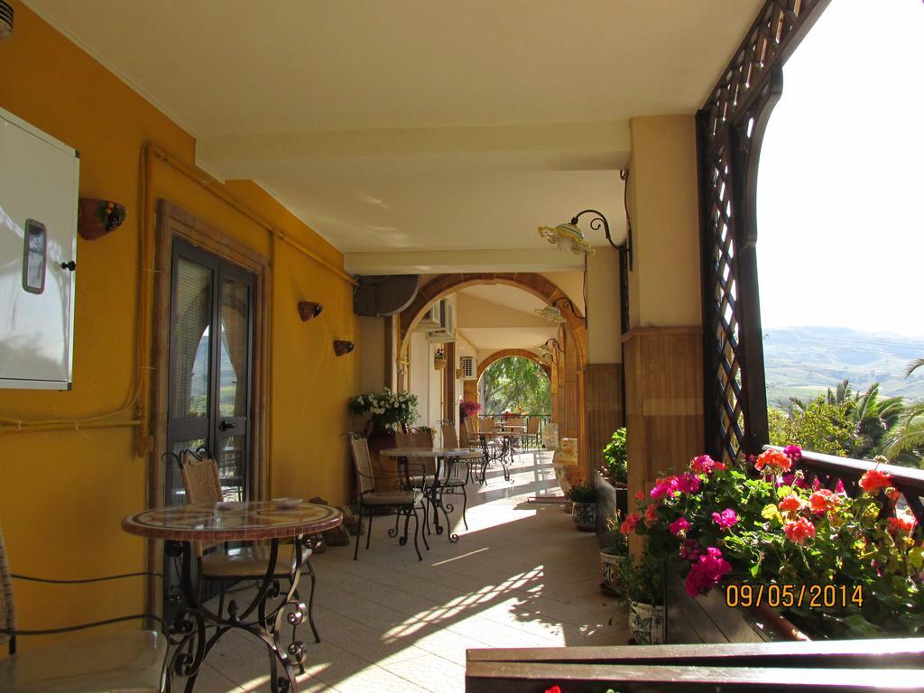 Agriturismo Reggia Saracena Agrigento Exterior photo